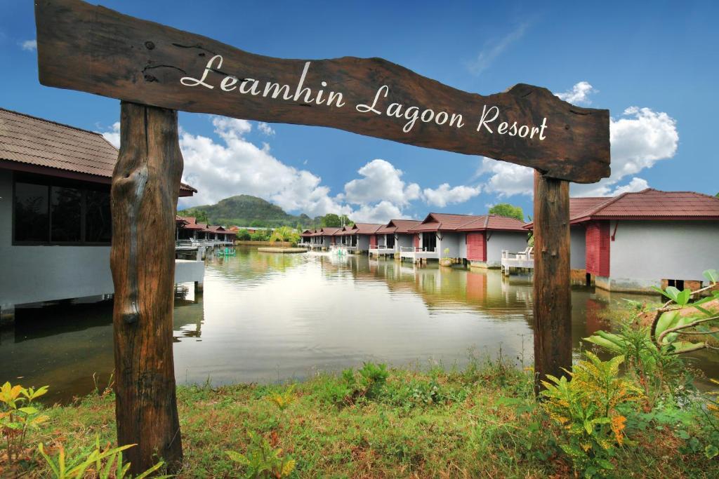 The Villa Laemhin Lagoon Resort Phuket Exterior photo